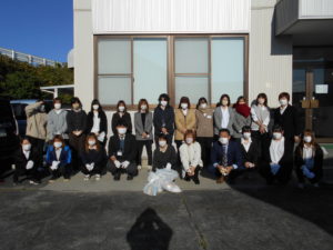 2024/11/21　近隣のゴミ拾い活動を行いました